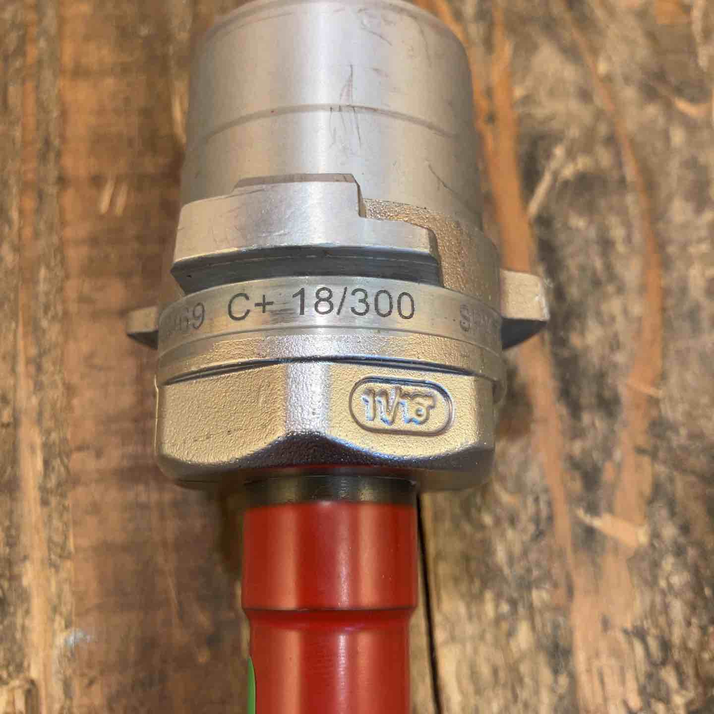 ◇ヒルティ(HILTI) ダイヤモンドコアビット DD-C 18/300 SPX-T abras 18mm #2076469【所沢店】 ◇ヒルティ(HILTI) ダイヤモンドコアビット DD-C 18/300 SPX-T abras