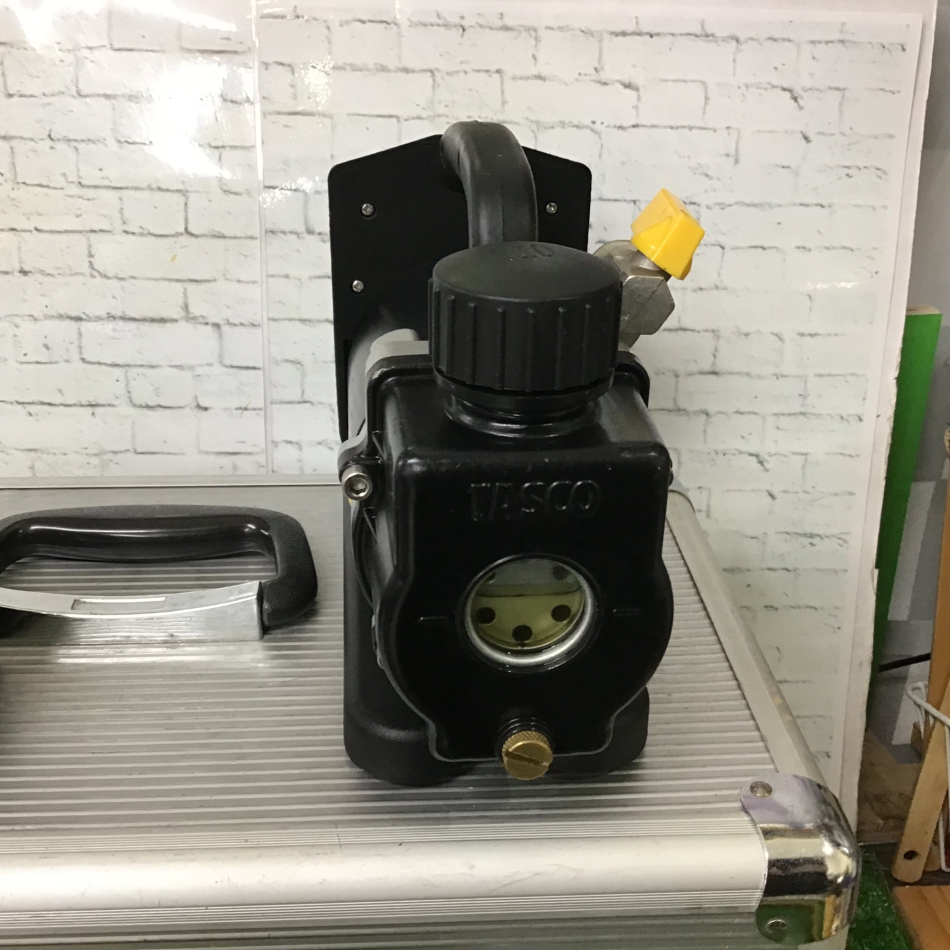 〇タスコ(TASCO) コードレス真空ポンプ TA150MR【町田店