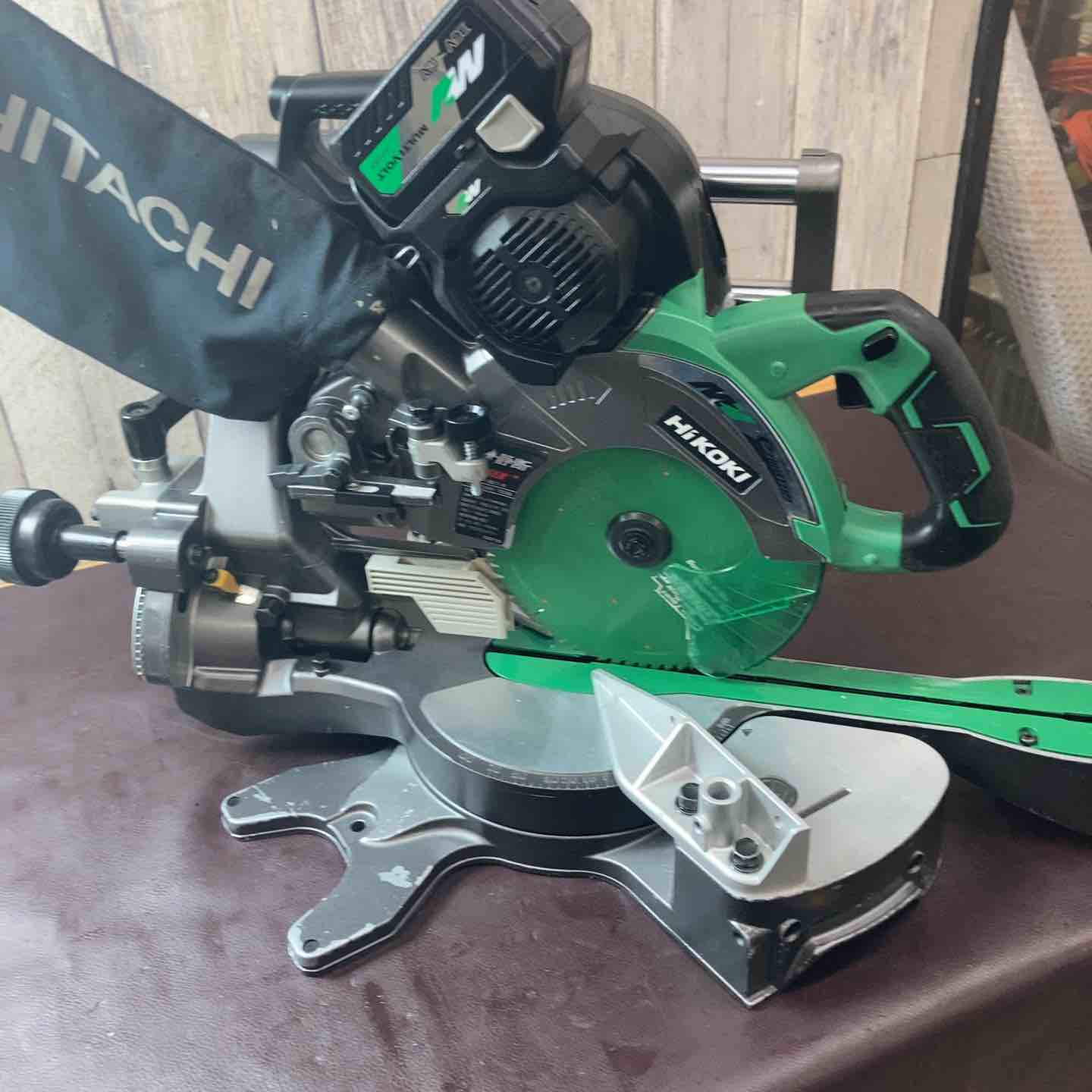 中古品】 ハイコーキ(HIKOKI ※旧:日立工機) コードレス卓上スライド丸