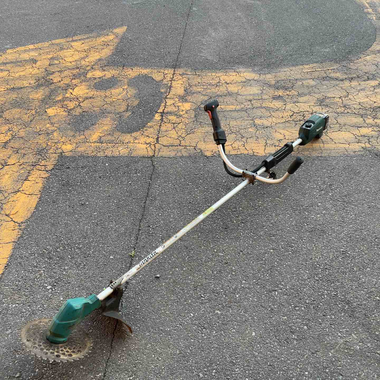 草刈機・刈払機 – アクトツールオンラインショップ