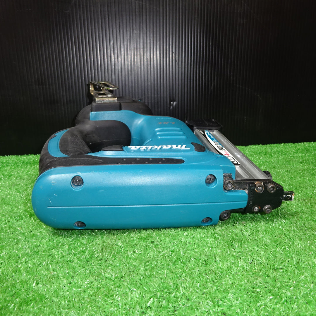 〇マキタ(makita) コードレスタッカー ST420DZ【岩槻店】