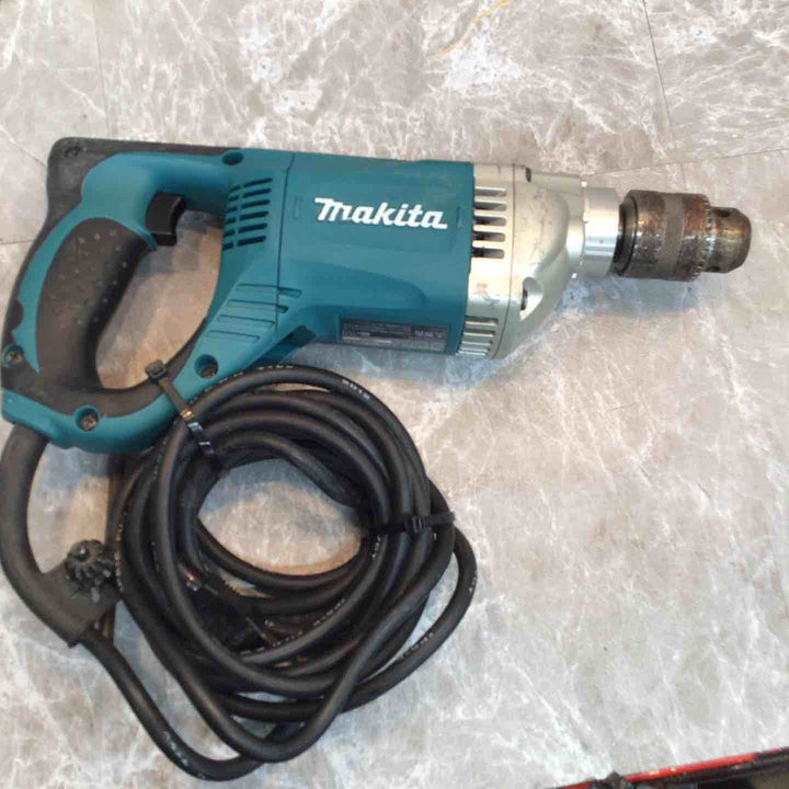 ☆マキタ(makita) 電気ドリル 6305A ブレーキ付【八潮店】