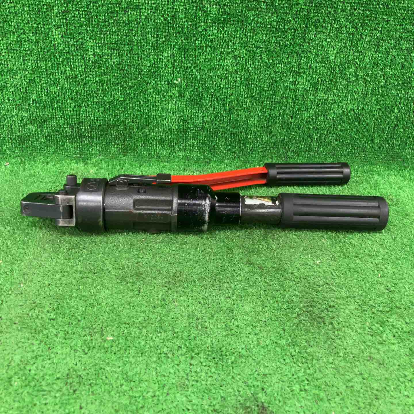 ◇泉精器(IZUMI) 手動油圧式圧着工具 9H-60【川口店】 【公式通販】