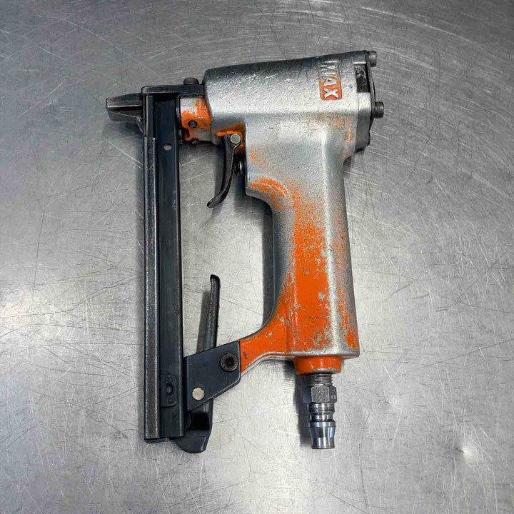 【中古品】 マックス(MAX) 常圧エアタッカ TA-20A/1013J 釘打ち機 【東大和店】