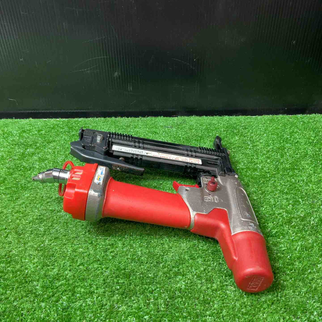 ◇マックス(MAX) 高圧フロアタッカ HA-38F1/438MAフロア 4MA【岩槻店】