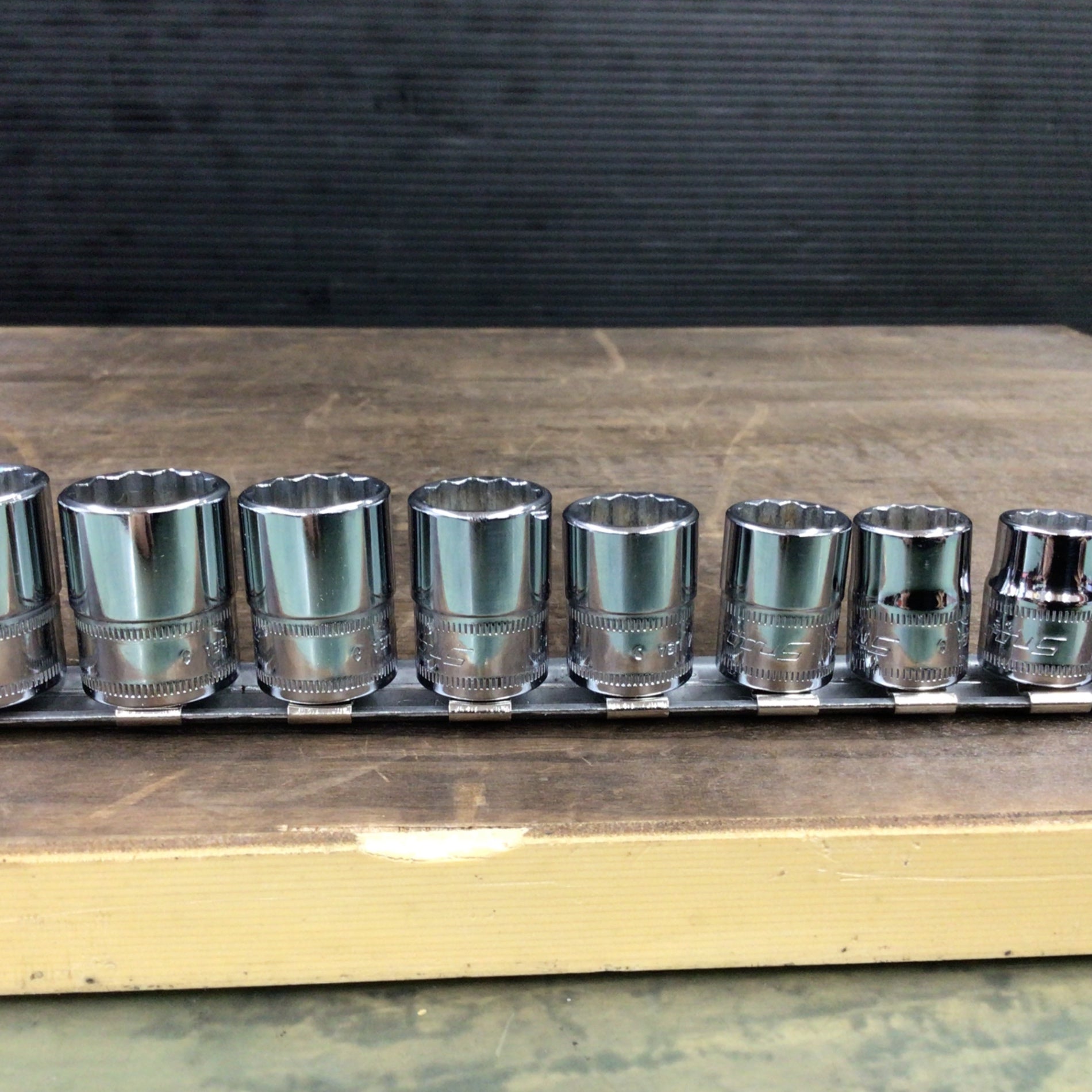 Snap-on スナップオンFM8–FM19