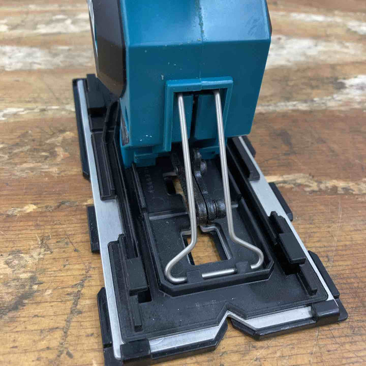 【美品】★マキタ(makita) コードレスボードカッタ SD180DZ 18V 本体のみ【柏店】
