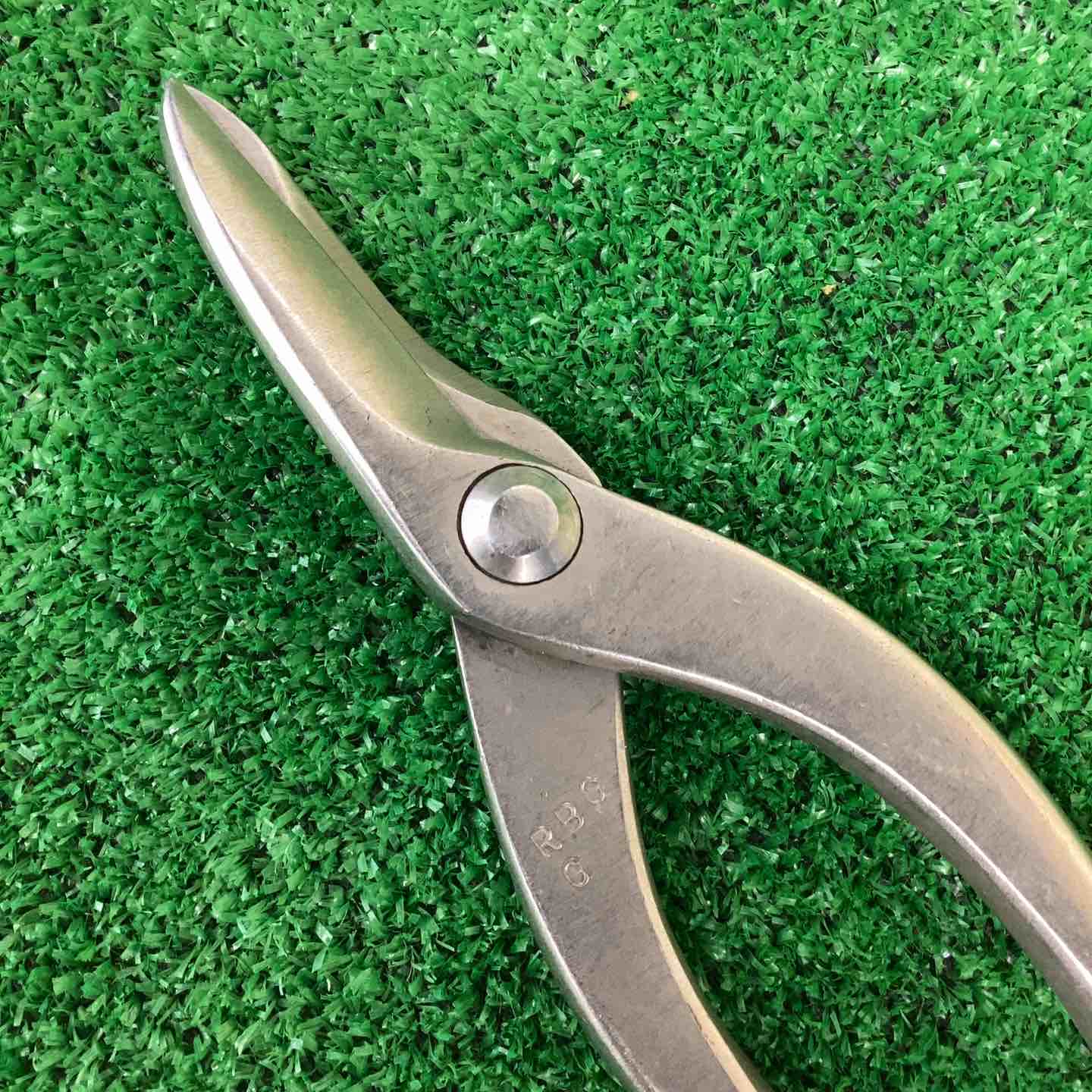 ◇直徳 板金鋏 自在アール 240mm【越谷店】 – アクトツールオンライン