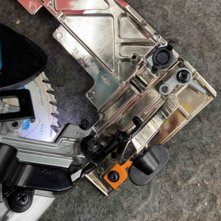 ★マキタ(makita) コードレス丸のこ HS631DZS【鴻巣店】