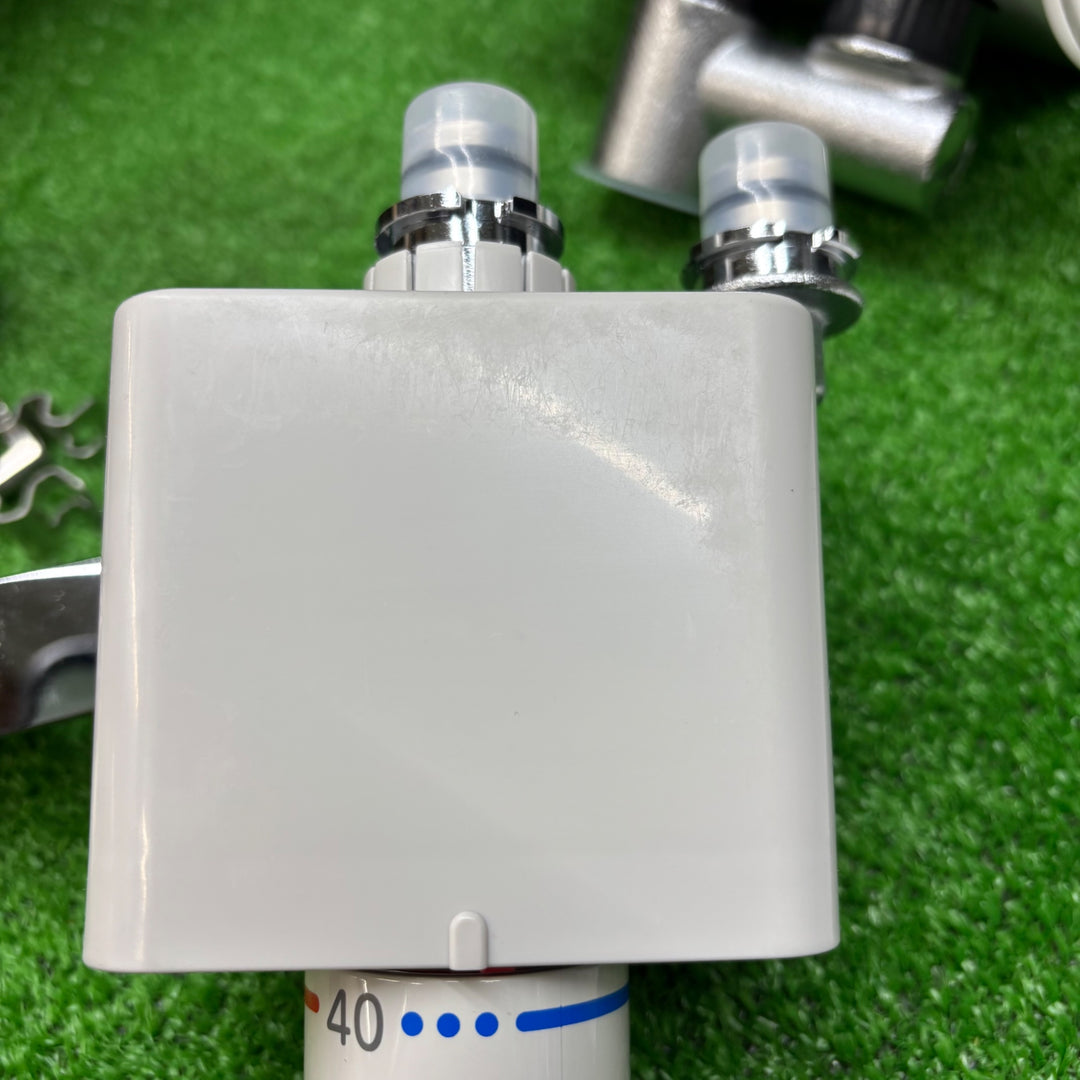 【未使用傷あり】INAX 自動水栓 AM-323TCV1【電材館越谷店】