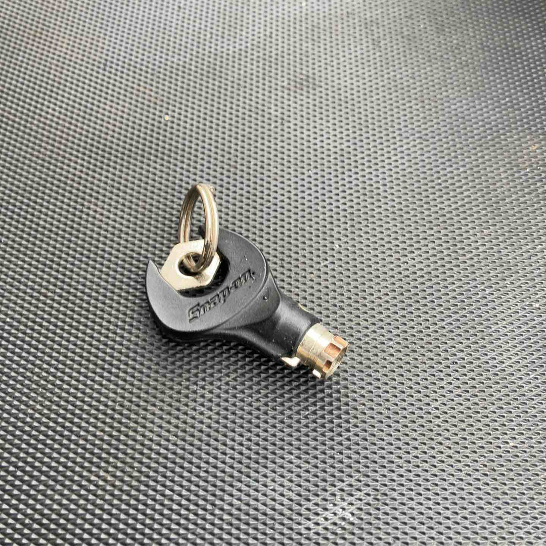 【中古品・店頭受取り限定】 スナップオン/Snap-on ・7段ロールキャブ/ブラック KRA2212AKPOT 【桶川店】