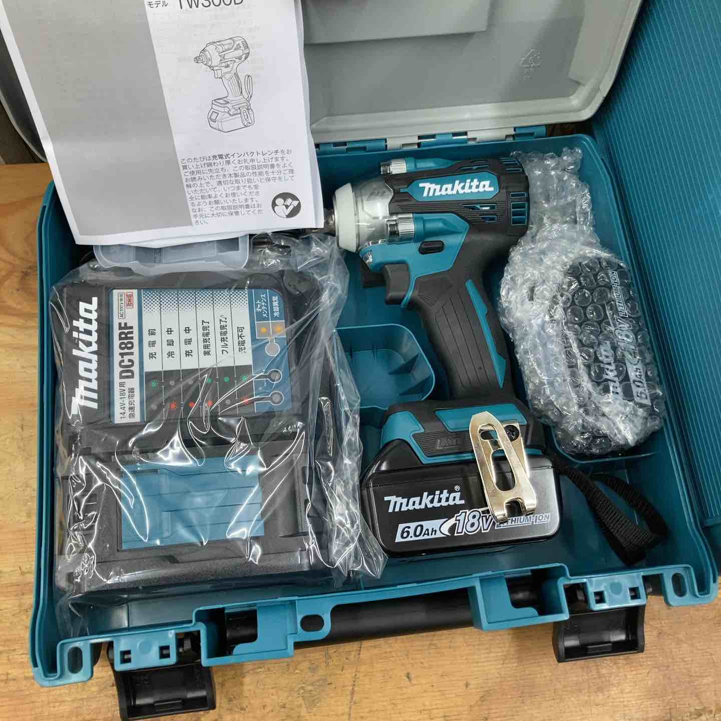 makita 新品 TW300DRGX 18V インパクトレンチ マキタ 18V充電式