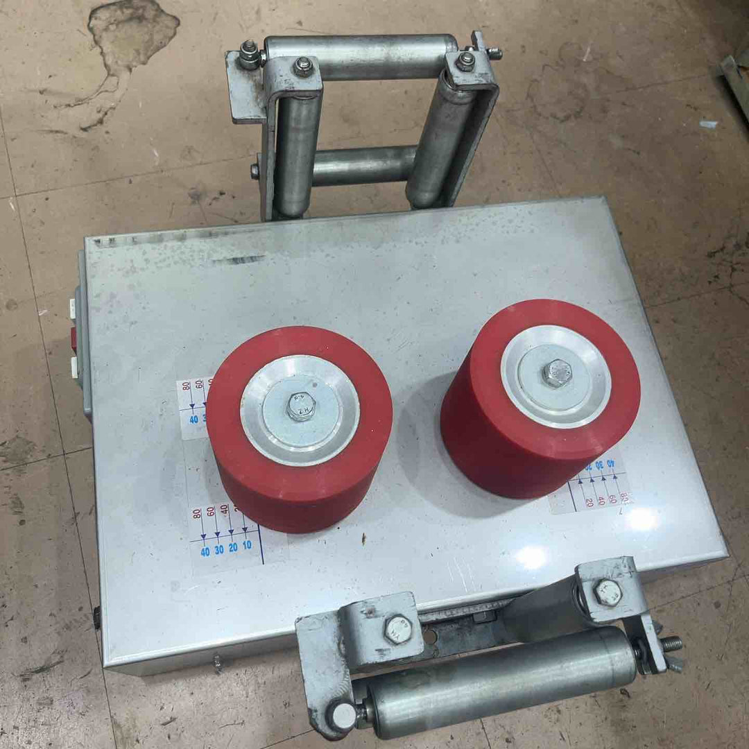 【店頭受取り限定】メーカー不明 ケーブル中間送り機 型式不明 200V【草加店】