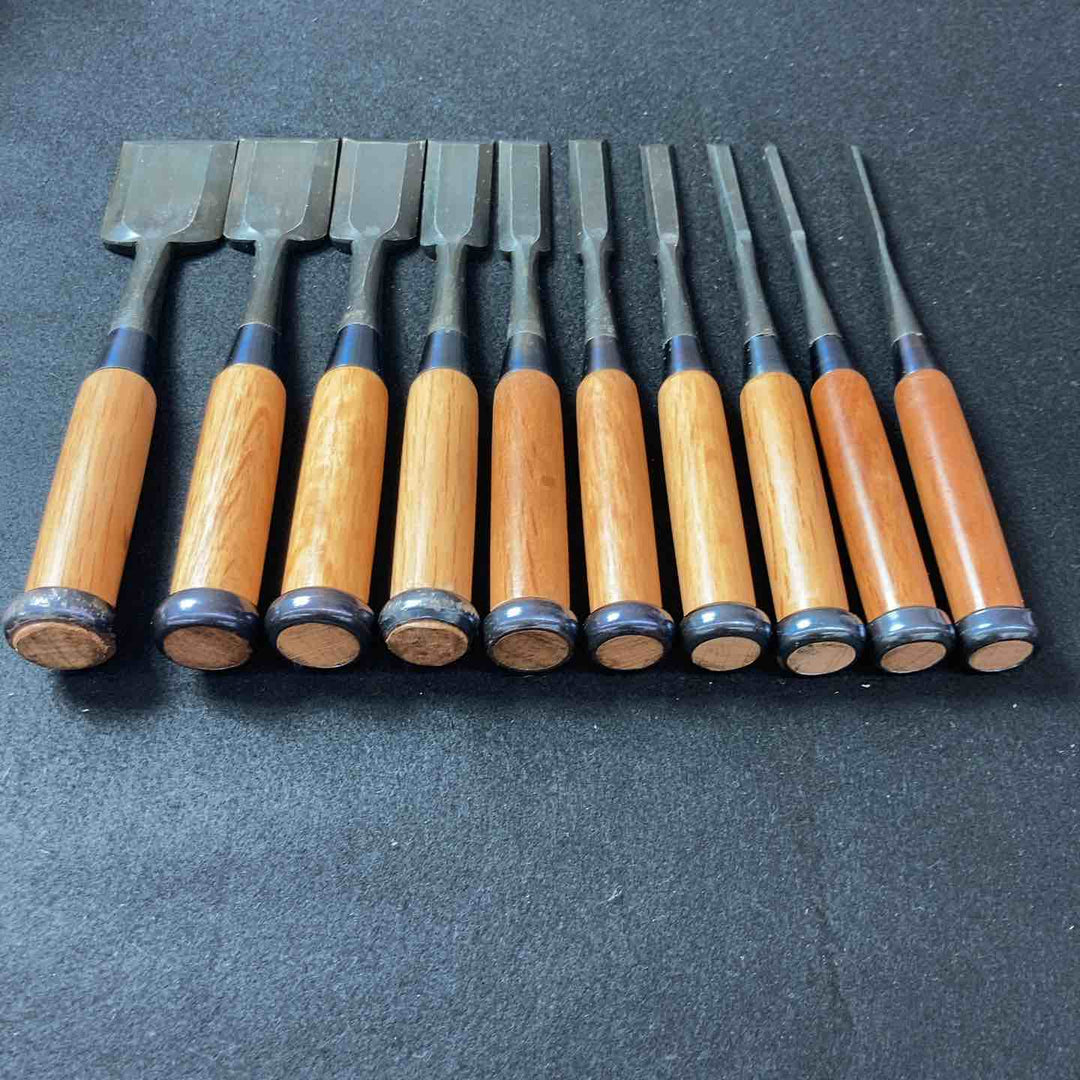 【中古美品】鑿(のみ) 〇栄 別誂追入組鑿10本組 赤樫 和工具 ノミ 未使用長期保管品 【東大和店】