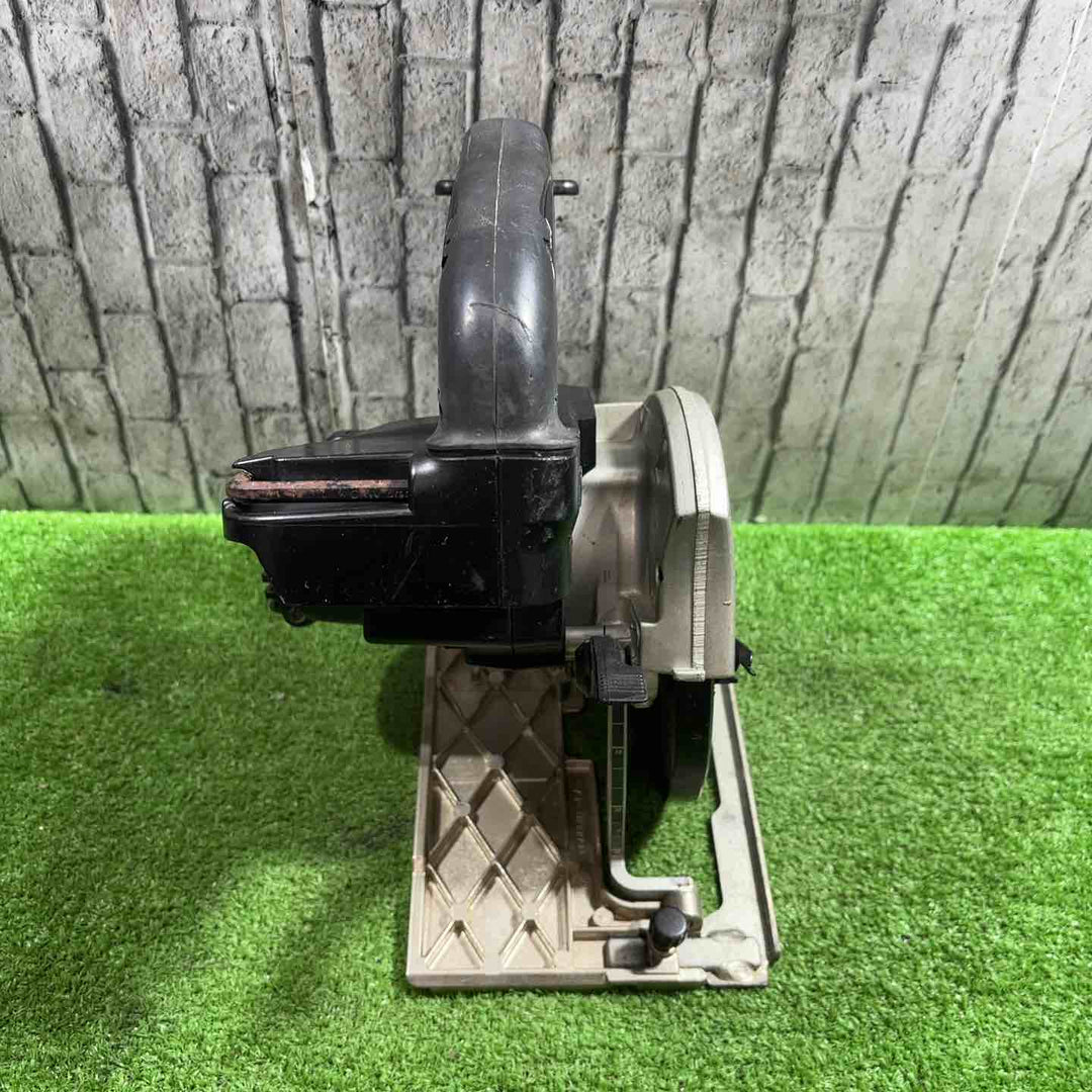 ★マキタ(makita) 18V コードレス丸のこ HS471DZB 動作確認済【川口店】