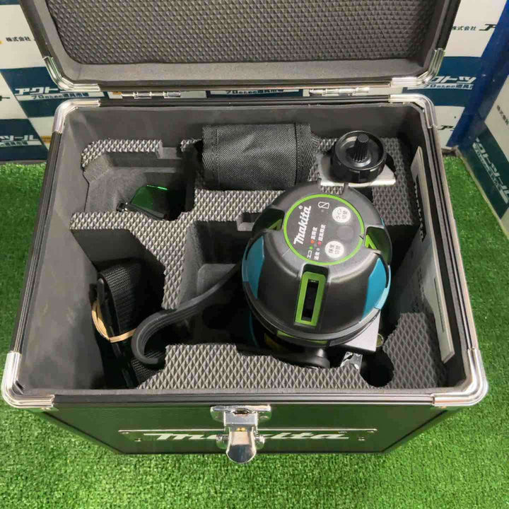 【未使用品】マキタ(makita) レーザー墨出し器 SK507GDZN 10.8V/1.5Ah 1個・充電器付き 【川口店】