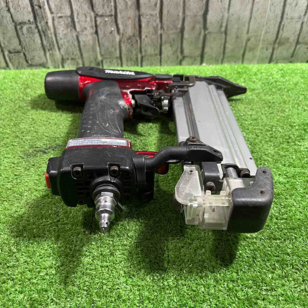 ★マキタ(makita) 高圧フィニッシュネイラ AF551H【川口店】