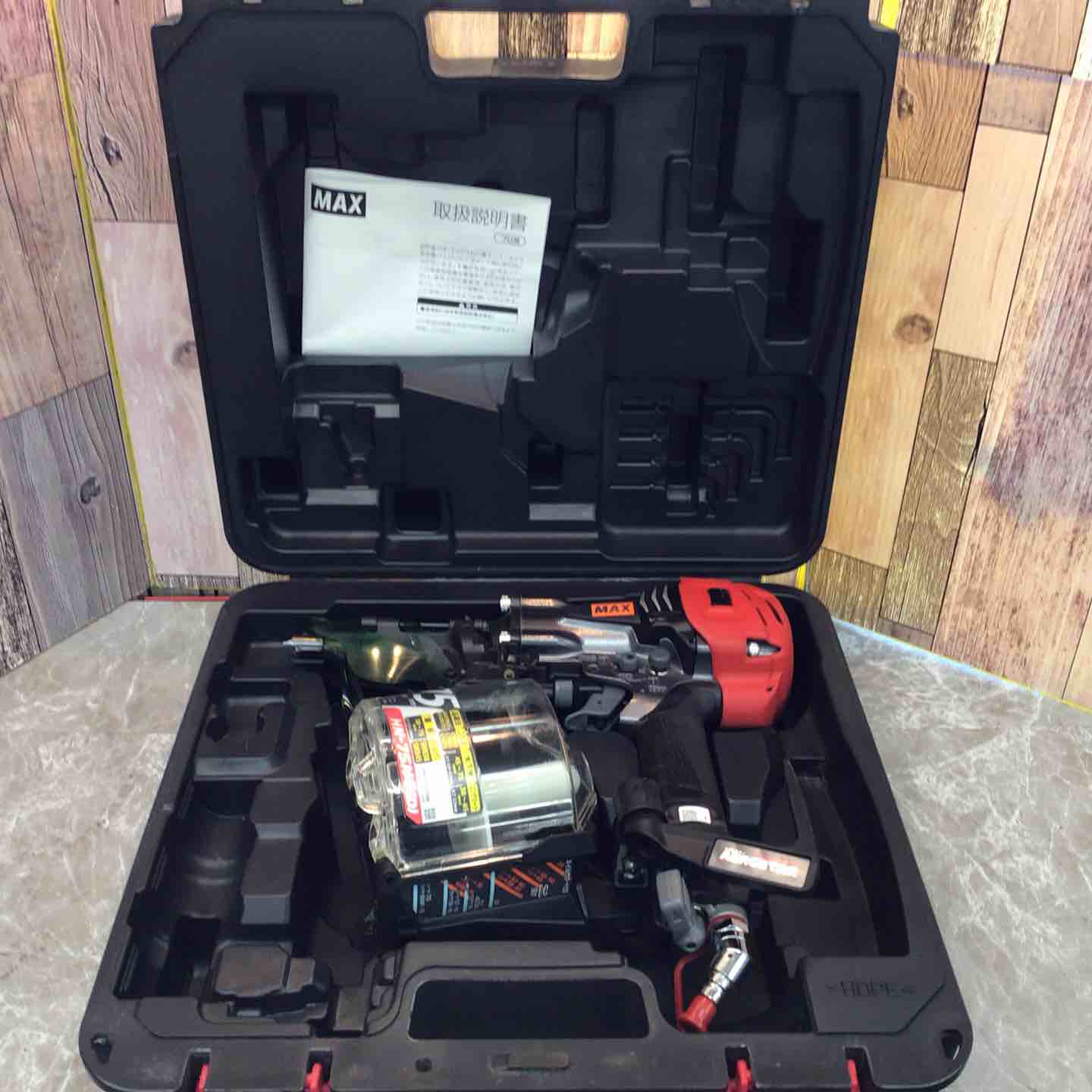 中古品】☆マックス MAX 75mm 高圧エア釘打ち機 HN-75N4(D)-G【八潮店