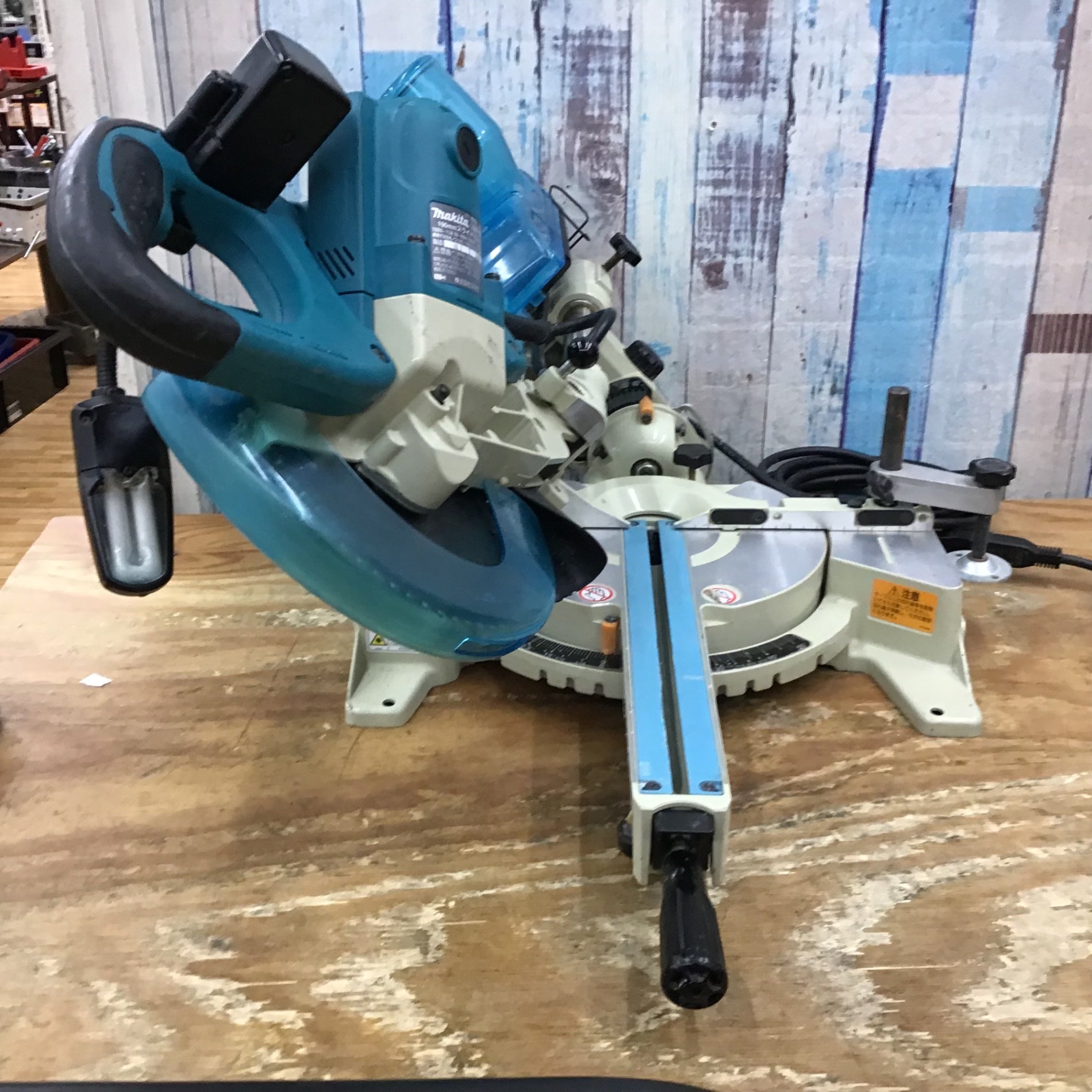 ☆マキタ(makita) 190mmスライドマルノコ LS0716FL【柏店】 – アクト