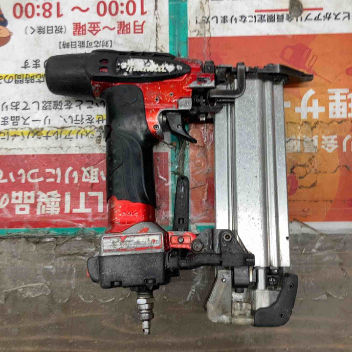 ★マキタ(makita)高圧フィニッシュネイラ AF551H グリップちぎれあり 高圧仕上げ釘【戸田店】