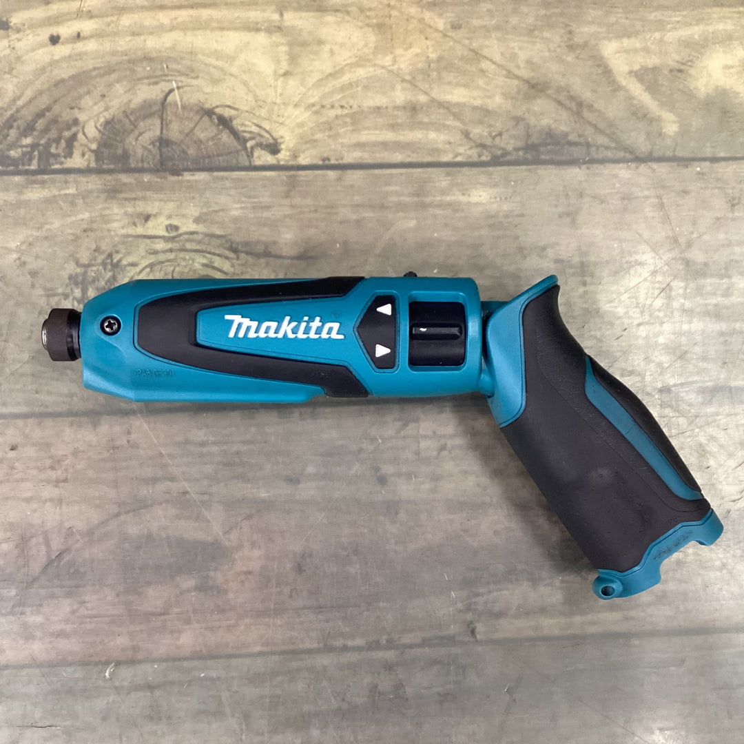 マキタ(makita) コードレスペンインパクトドライバー TD021DZ 【東大和店】