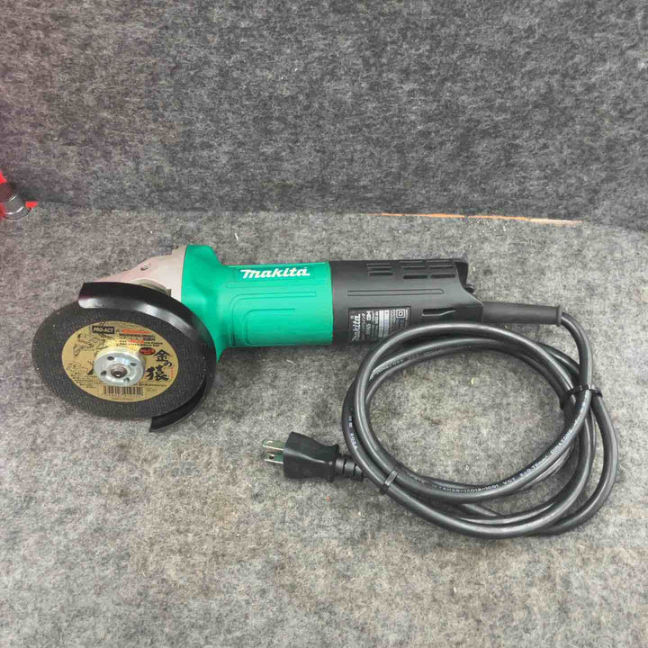 ◇マキタ(makita) 100mmディスクグラインダ  M965【鴻巣店】