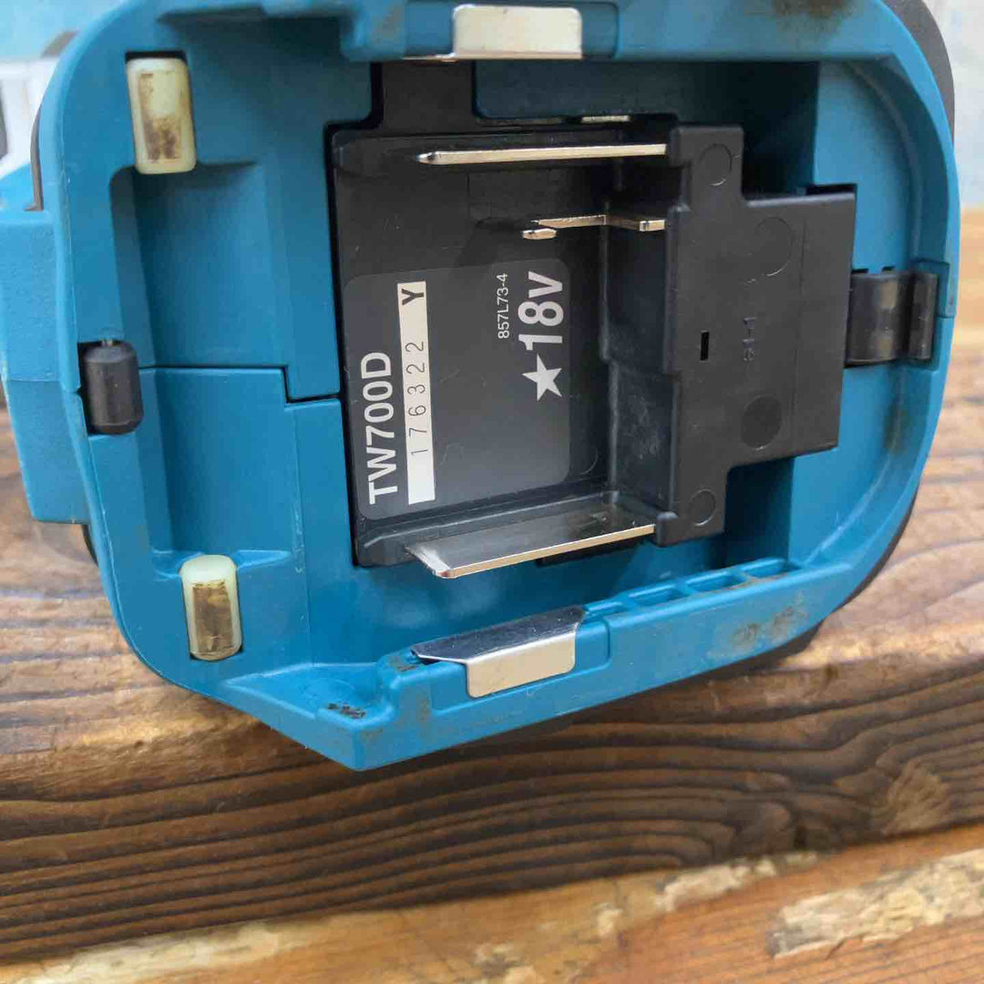 【中古品】★マキタ makita コードレスインパクトレンチ TW700DRGX 18V バッテリー2個 充電器付き セット【柏店】