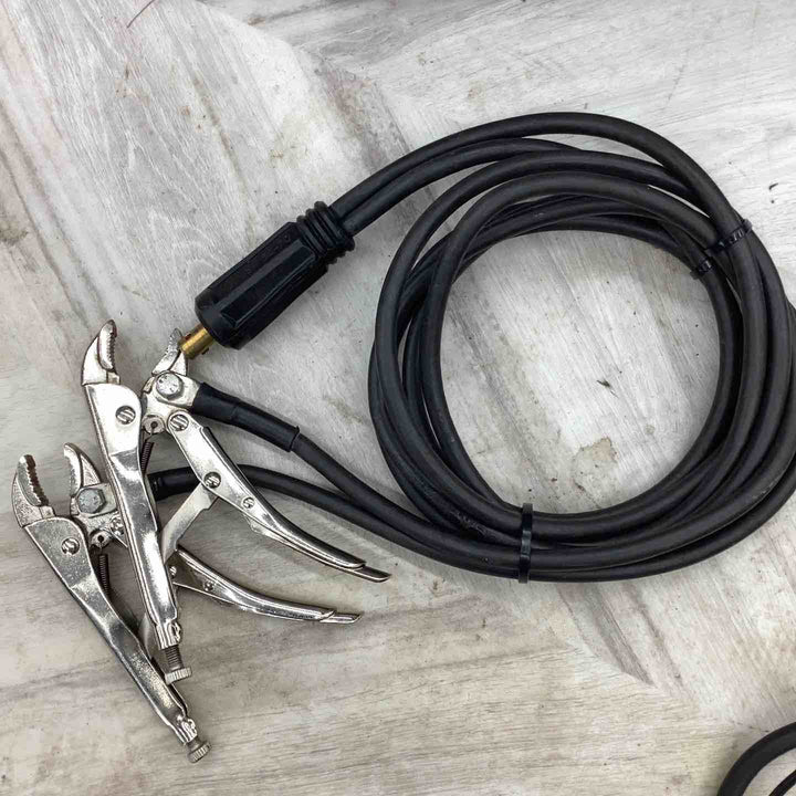 大同興業 HBS スタッド溶接機 CD 1500 100V/200V 50/60Hz【動作確認済】【越谷店】