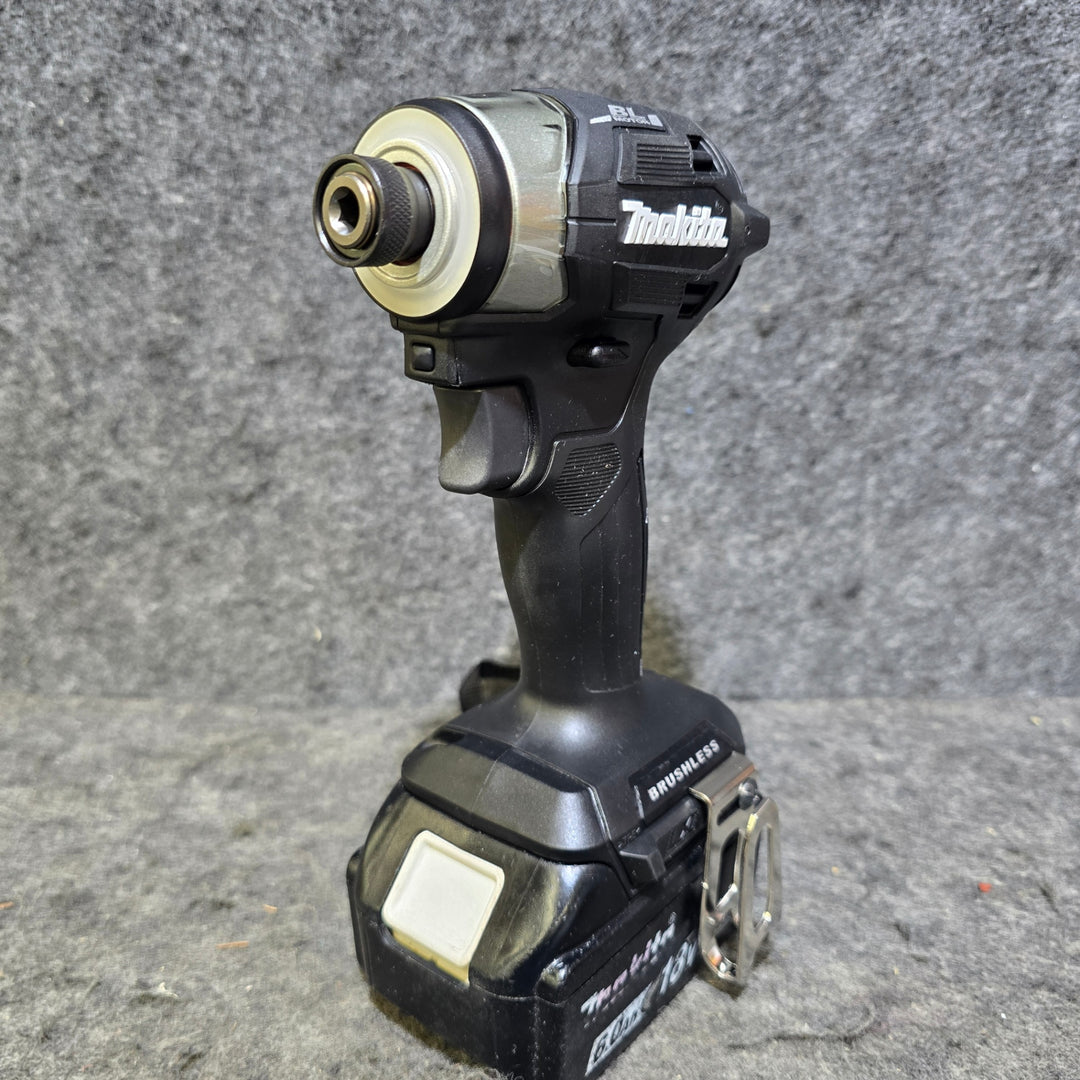 【未使用 本体・充電器+中古 バッテリ×2個のフルセット品！】マキタ(makita) コードレスインパクトドライバー TD173DRGXB【桶川店】