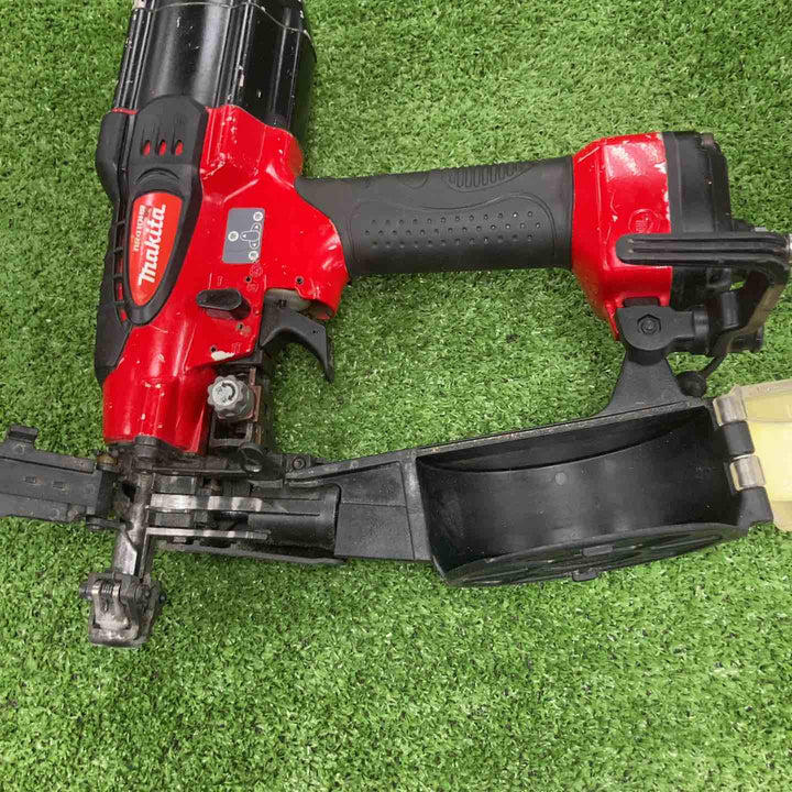 ★マキタ(makita) 高圧ネジ打ち機 AR410HR【川崎店】