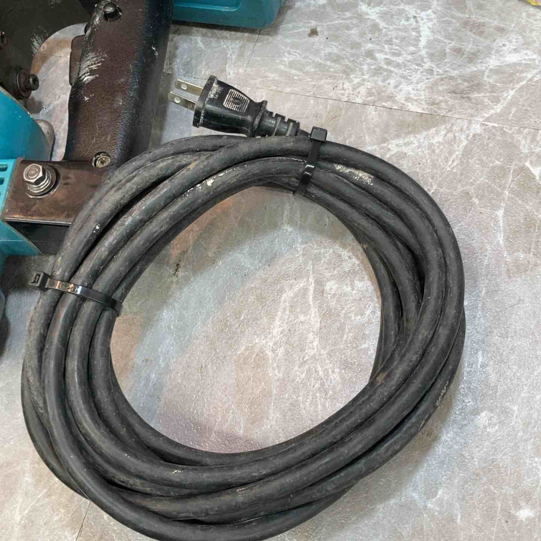 ★マキタ(makita) 電動ハンマ HM0810【八潮店】