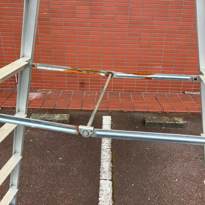 【店頭受取り限定】アルインコ 伸縮脚立 脚部伸縮式脚立 10尺 型式不明【越谷店】