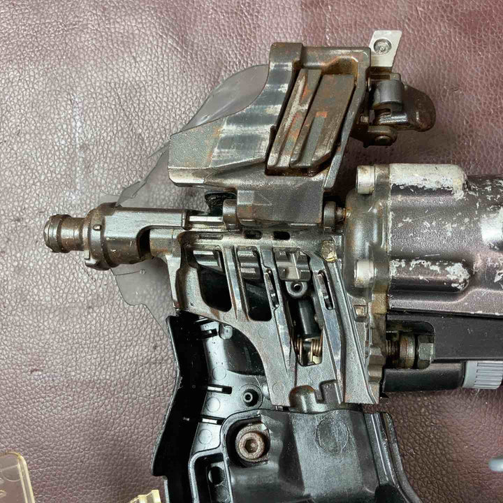 【中古品】 マックス(MAX) 高圧エア釘打ち機 HN-50N3(D)-G 50mm 【東大和店】