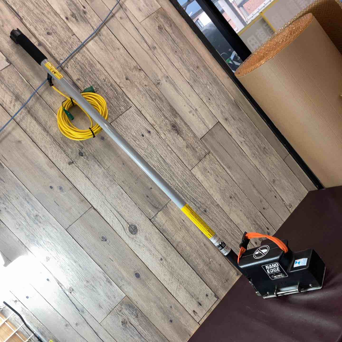 中古品】 ZAOH(蔵王産業) 業務用 超高速 超小型振動ポリッシャー