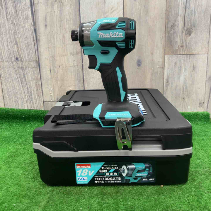 【本体＋ケース】マキタ(makita) 18Vコードレスインパクトドライバ TD173DGXTB ターコイズブルー【富山店】◇A