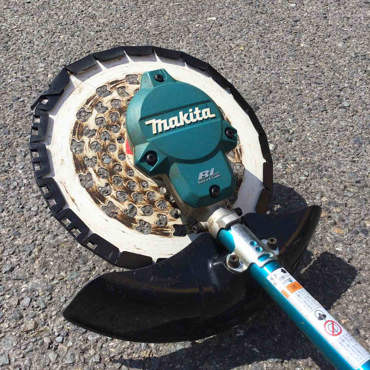 ★マキタ(makita) コードレス草刈機 MUR001GZ【川崎店】
