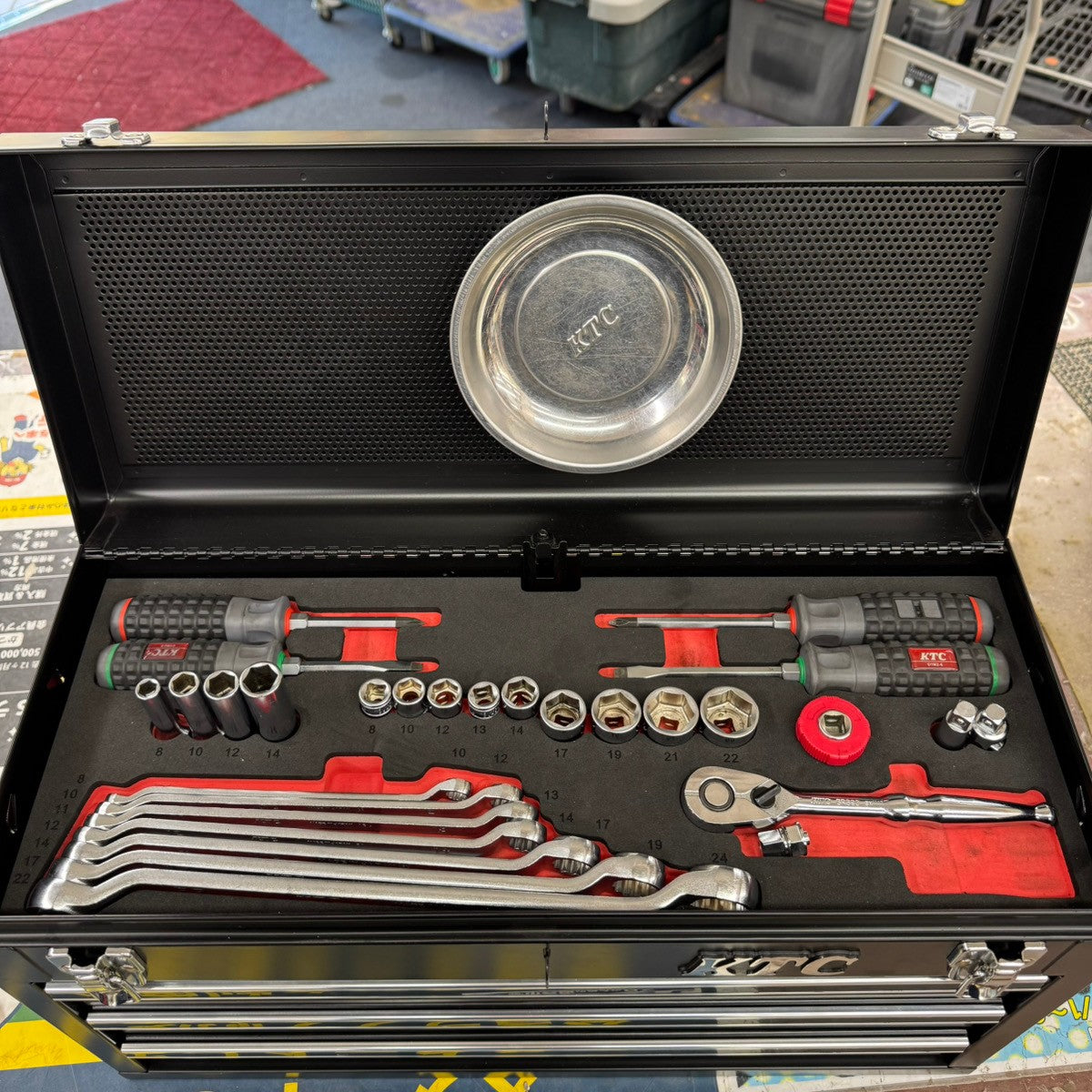 KTC 工具セット 2022SKセール限定品】12.7sq.工具セット（チェスト）［60点