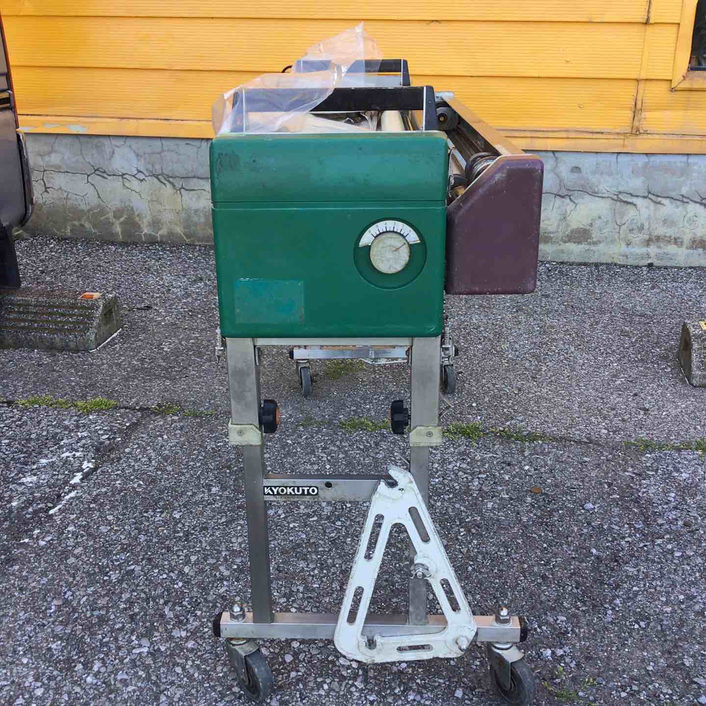 店頭受取り限定】◇極東産機 自動壁紙糊付機 HB-V Hiβ-V (HIB-V)【草加