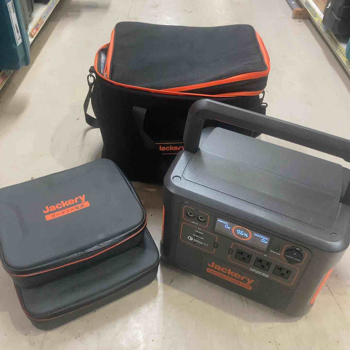 Jackery ポータブル電源 1500 PTB152 1534.68Wh/426300mAh ポータブル電源バッテリー Twin Turboシステム 家庭アウトドア両用バックアップ電源 PSE認証済 純正弦波 MPPT制御方式採用 AC(1800W 瞬間最大3600W)/DC/USB出力 四つの充電方法 ソーラーパネル充電 キャンプ アウトドア 防災グッズ 停電時に 非常用電源【町田店】