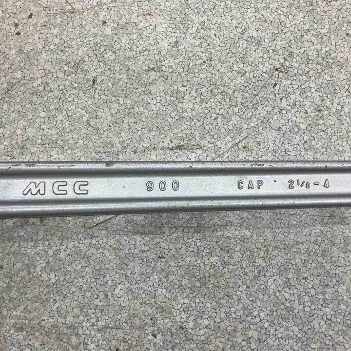 ◇MCC 松阪鉄工所 コーナーレンチ 900ｍｍ 2 1/2-4【八潮店】