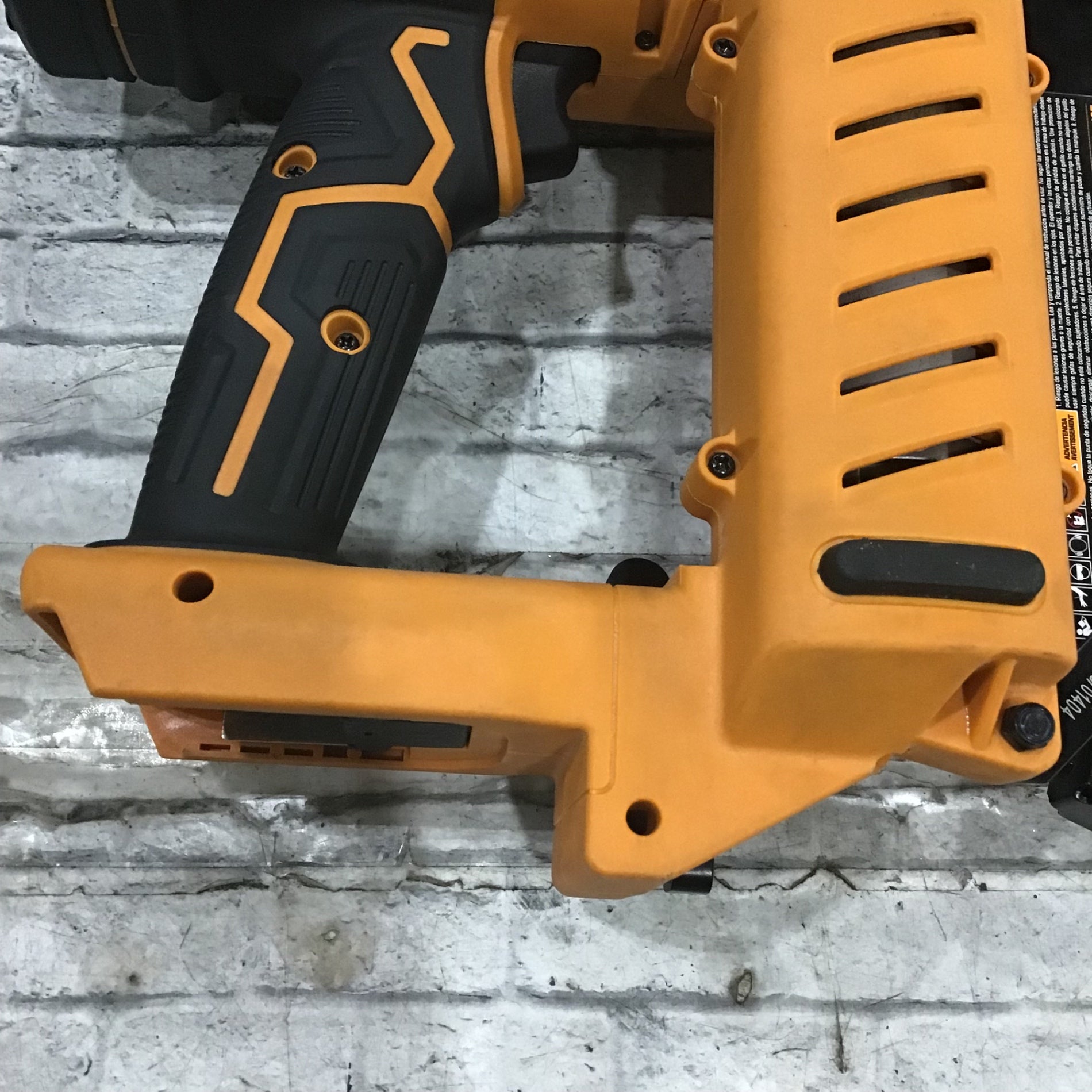 ▽FREEMAN PE20VT31618 3-in-1 コードレス釘打ち機 タッカー