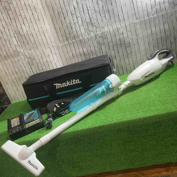 ★マキタ(makita) コードレスクリーナー CL181FDRFW 18V 動作確認済【川口店】