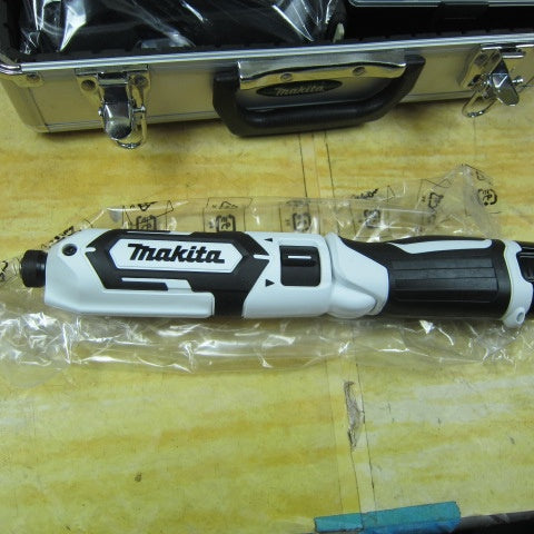 マキタ(makita) コードレスペンインパクトドライバー TD022DSHXW【川崎店】