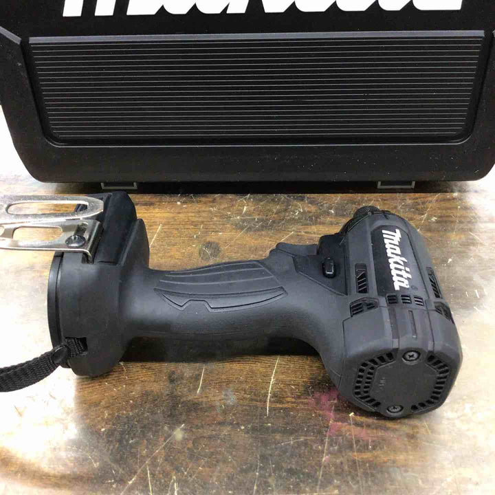 ★マキタ(makita) コードレスインパクトドライバー TD138DRFXB【戸田店】