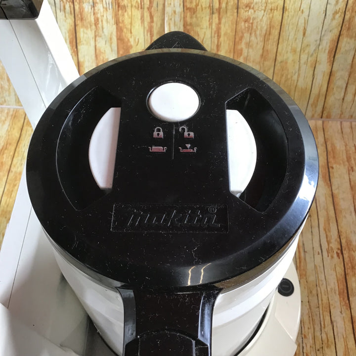 ☆マキタ(makita) コードレスケトル KT360DZW【川崎店】