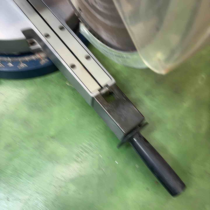 【店頭受取り限定】リョービ RYOBI 卓上スライド丸ノコ TSS-220【桶川店】