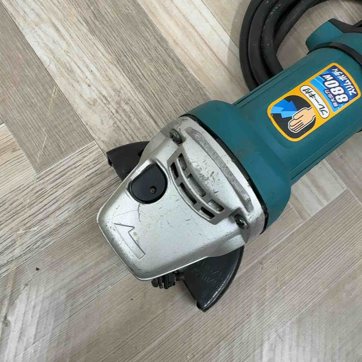 ☆マキタ(makita) ディスクグラインダ 低速高トルク ブレーキ付 100mm 9533BLA【八潮店】