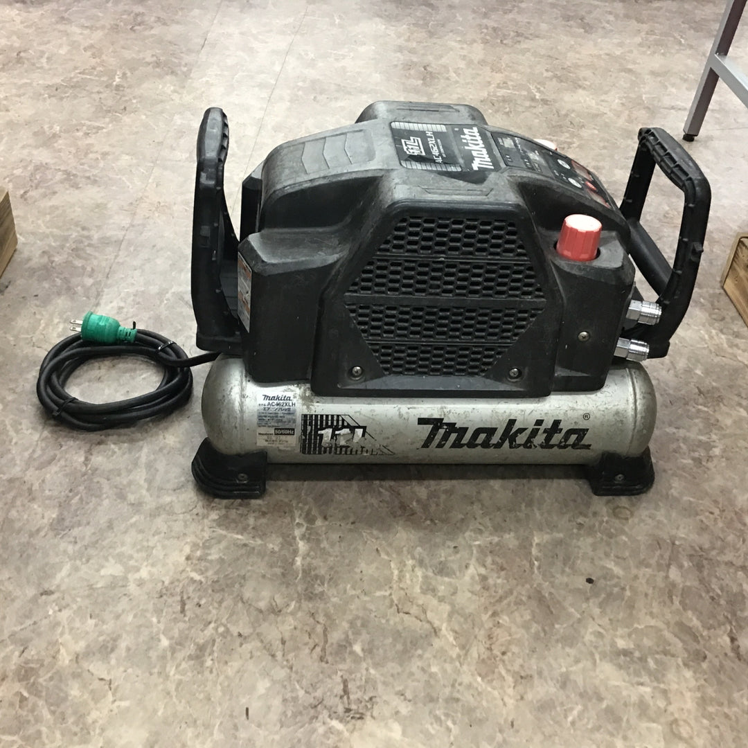 ★マキタ(makita) エアコンプレッサー AC462XLHB パネルヒビあり、ポッキンプラグなし【所沢店】