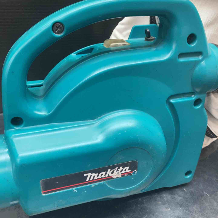★マキタ(makita) 小型集じん機 乾式 450(P)【川越店】