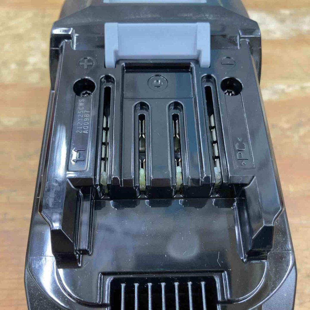 【未使用品】メーカー純正品 ★マキタ(makita) リチウムイオンバッテリー 40Vmax/5.0Ah BL4050F 高出力バッテリー【柏店】